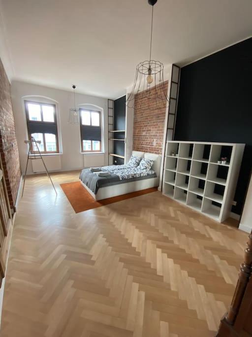Wyjatkowy Apartament Blisko Rynku Apartment Wroclaw Luaran gambar